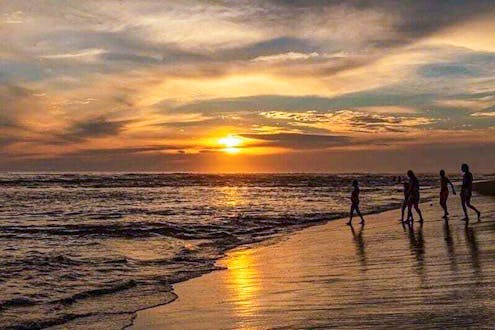 Pacific Coast Escape & Sunset Dinner (Full day)