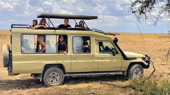 Tembo Safari (3 Days, 2 Nights)