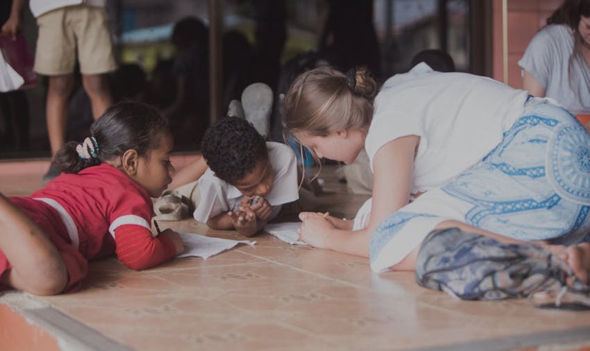 Volunteer as a teacher on your gap year with IVHQ