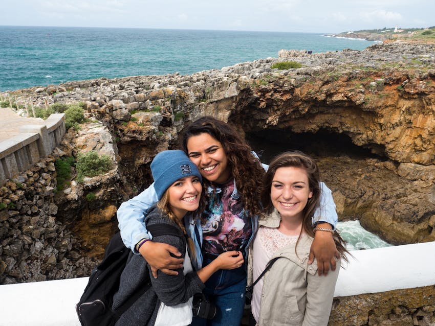 Internship vs volunteering - living abroad