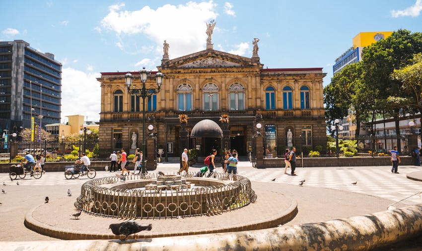 Alternative Spring Break - Volunteer in Costa Rica with IVHQ