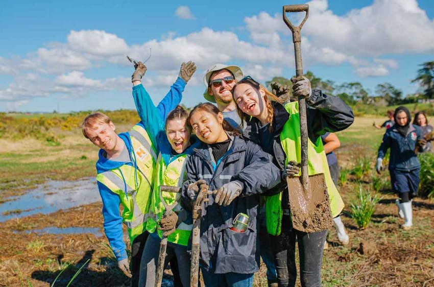 Coast and Waterway Conservation volunteering in New Zealand with IVHQ