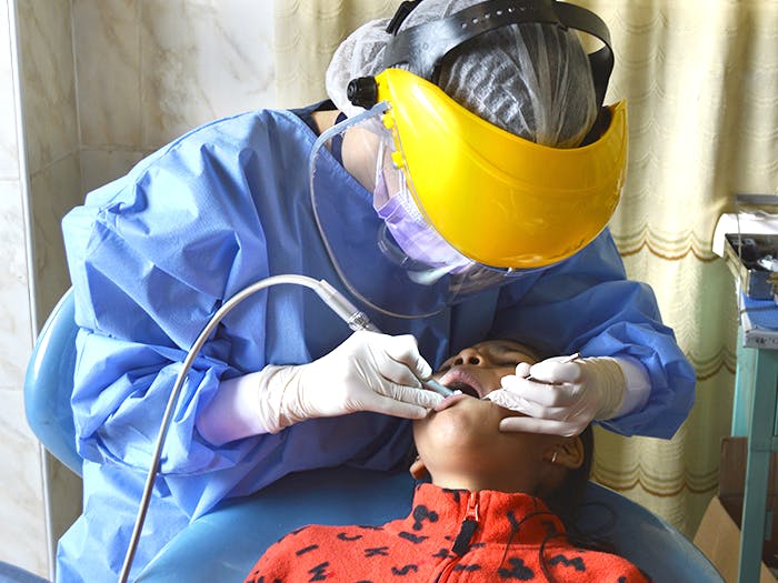 Best volunteer abroad projects for Dentists