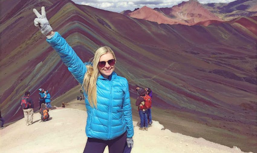 Have a sense of freedom as a solo volunteer traveler with IVHQ