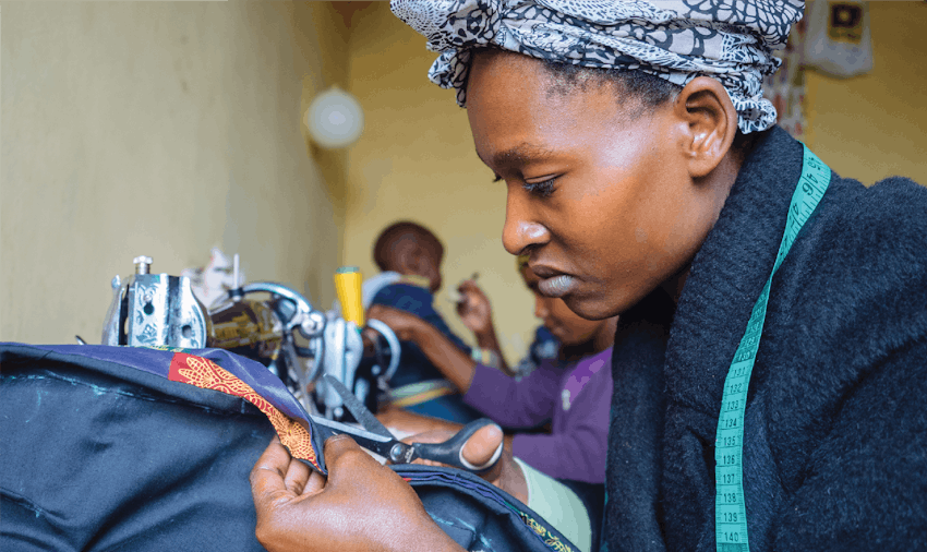 Teaching abroad with women-specific projects