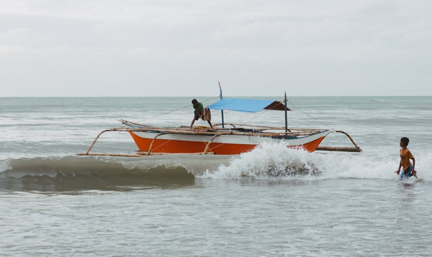 IVHQ volunteer Paola spent 5 months volunteering in the Philippines. She says it'll change how you travel