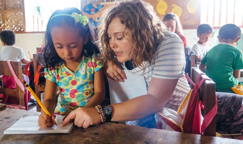 IVHQ volunteer Paola spent 5 months volunteering in the Philippines. Here's her packing list
