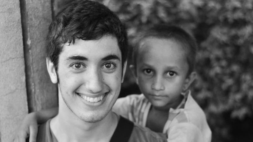 IVHQ videographer, Andrew Ahmed during a volunteer trip