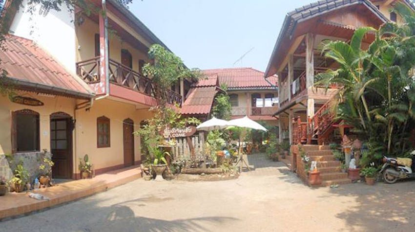 IVHQ Volunteer accommodation in Laos