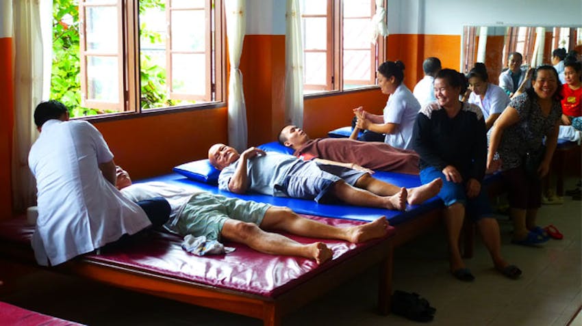 Volunteer in healthcare in Laos with IVHQ