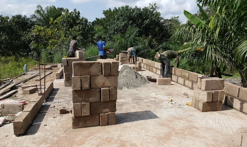 IVHQ volunteer Lara on the Construction and Renovation project in Ghana