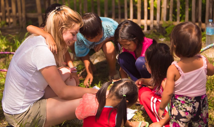 The Ultimate Short-Term Volunteering Guide