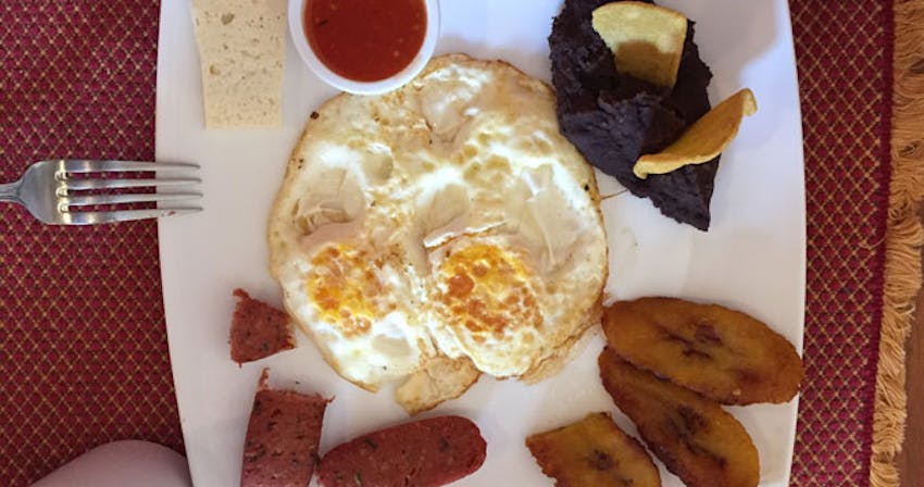 The food as an IVHQ volunteer in Guatemala