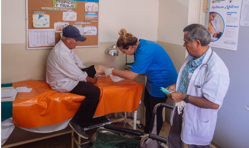 Medical volunteer in Lima, Peru with IVHQ