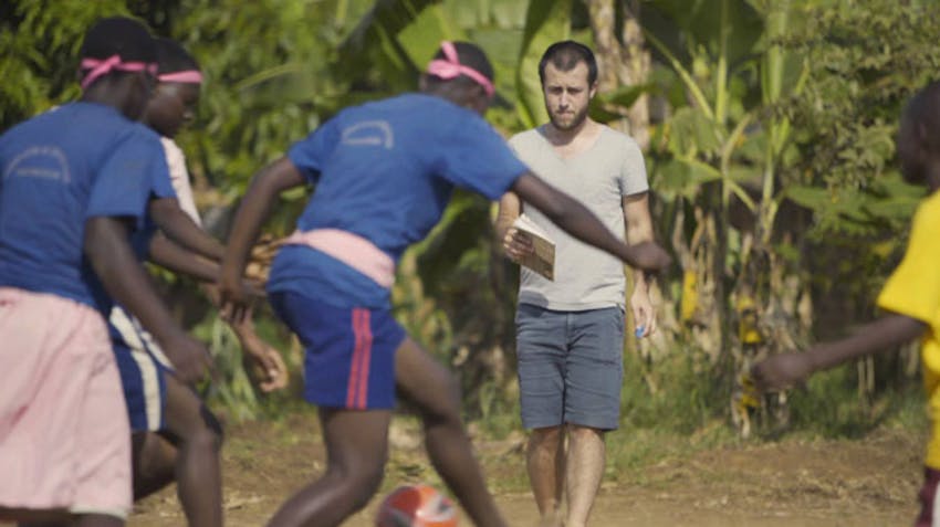 Choose to volunteer in Uganda with IVHQ on your Gap Year