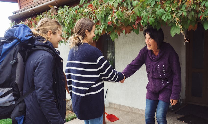 Volunteering abroad tips - get to know the people around you