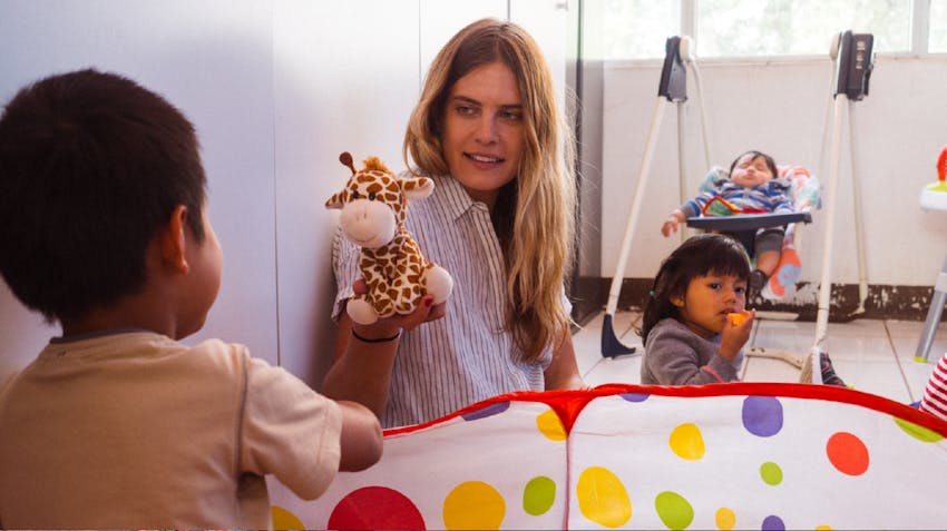 Teen volunteering in Guatemala IVHQ