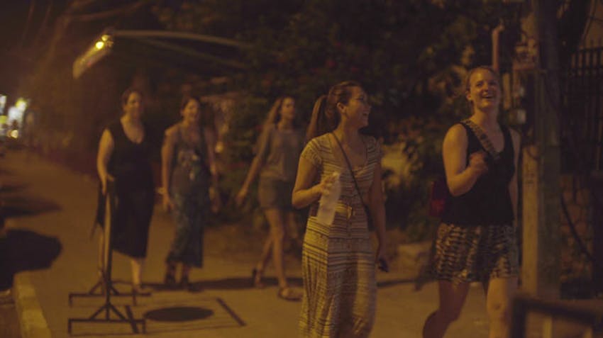 Volunteers under the age of 18 volunteering as a group with IVHQ