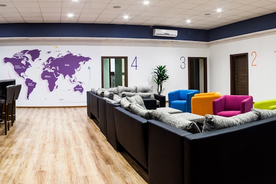 Volunteer accommodation living social room in Croatia with IVHQ