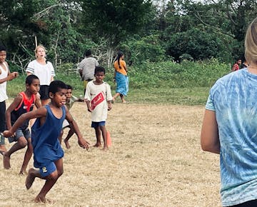 IVHQ Sport education in Fiji