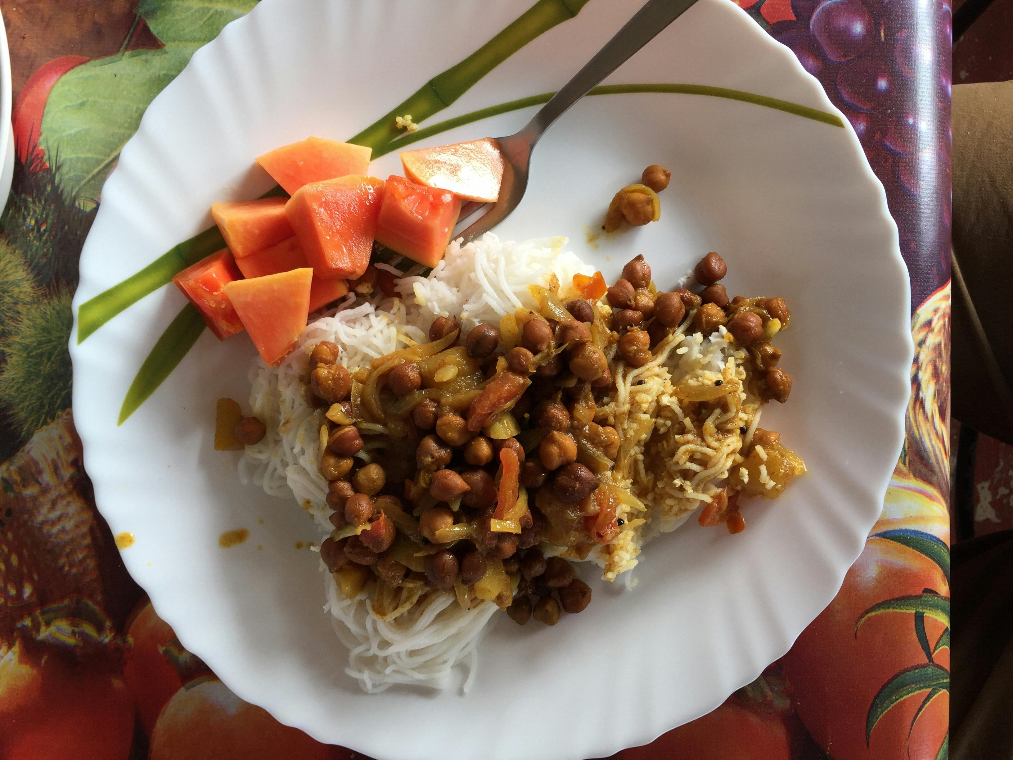 Typical meal in India, Kerala with IVHQ