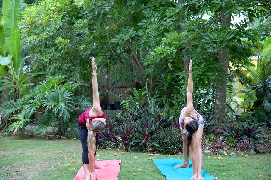 Volunteer at the yoga class with IVHQ add on experience in Jamaica