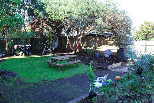IVHQ New Zealand volunteer accommodation outdoor area