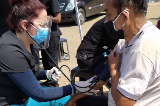 IVHQ Lima, Peru volunteer on the Medical Outreach project