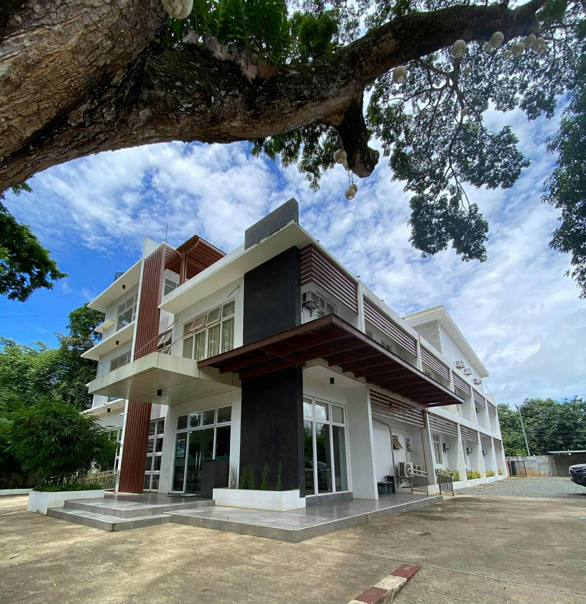 IVHQ volunteer house in Palawan, Philippines