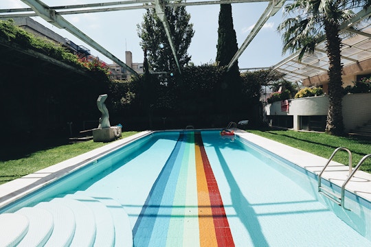 IVHQ volunteer swimming pool in Portugal