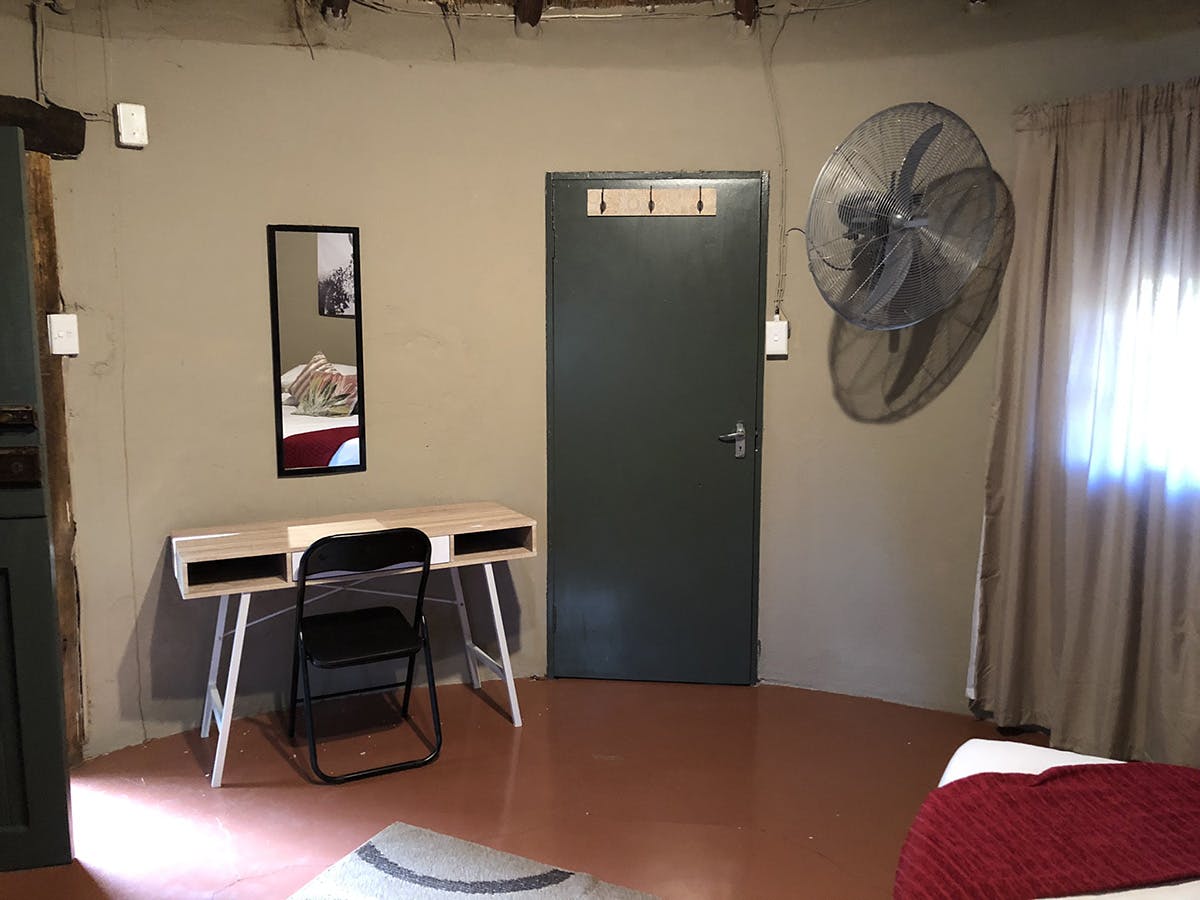 IVHQ wildlife conservation volunteer accommodation double bedroom upgrade bed in Kruger National Park, South Africa