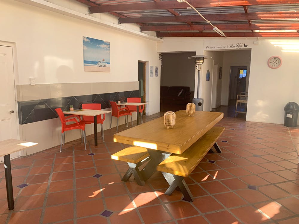 IVHQ Cape Town, South Africa volunteer accomodation dinning area