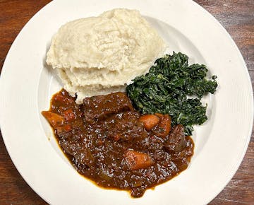 Typical IVHQ volunteer dinner in Victoria Falls, South Africa