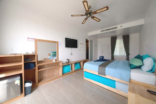 Hua Hin private bedroom for IVHQ volunteers in Thailand
