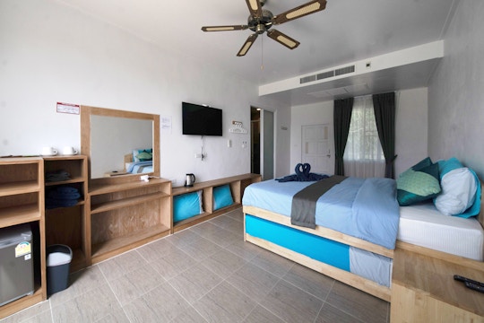 IVHQ volunteer bedroom in Thailand Hua Hin