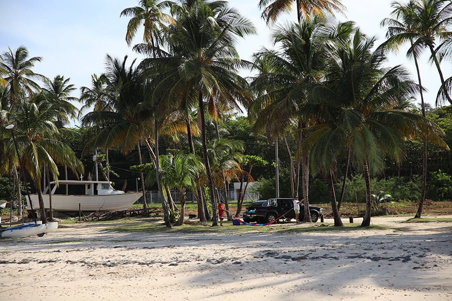 Explore the beaches in Trinidad and Tobago on IVHQ volunteer weekend