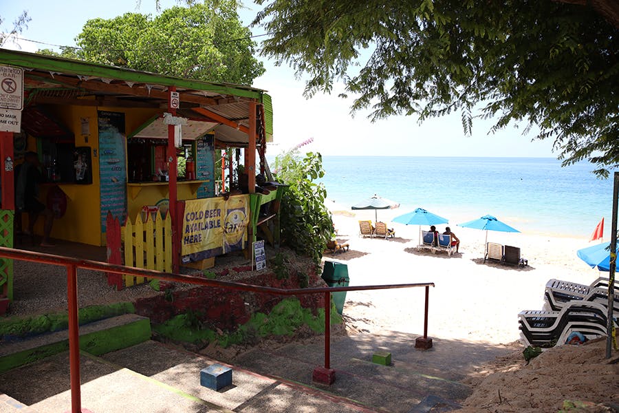 A food store by the beach in Trinidad and Tobago that IVHQ volunteers can explore on their weekend