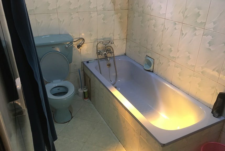 Volunteer in Uganda with IVHQ Most Affordable Programs