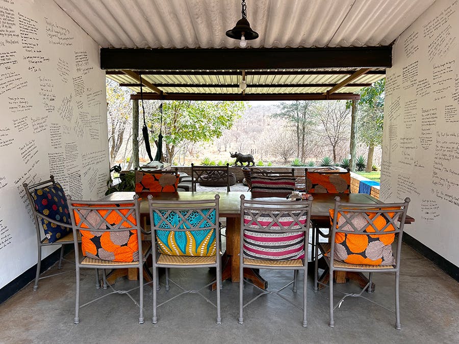 IVHQ Victoria Falls projects volunteer accomodation common area