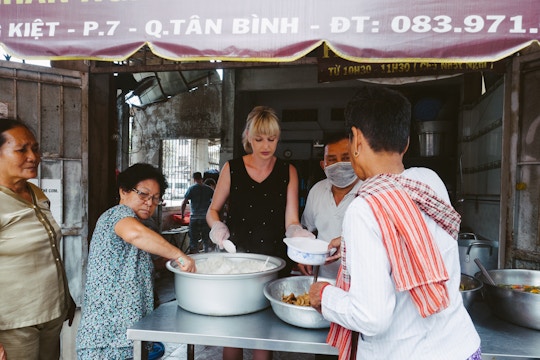 Food Outreach volunteers with IVHQ in Vietnam