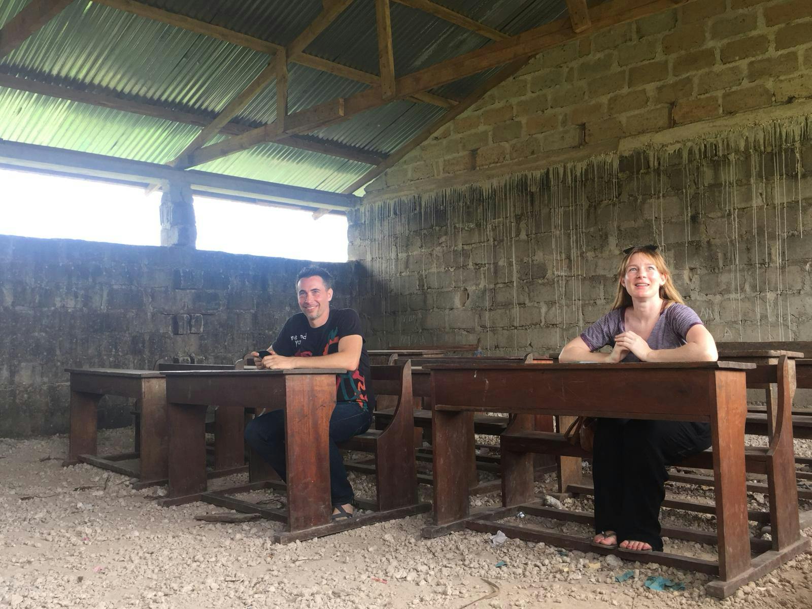 IVHQ volunteers help build a school on the rainforest & coastal conservation project in Zanzibar