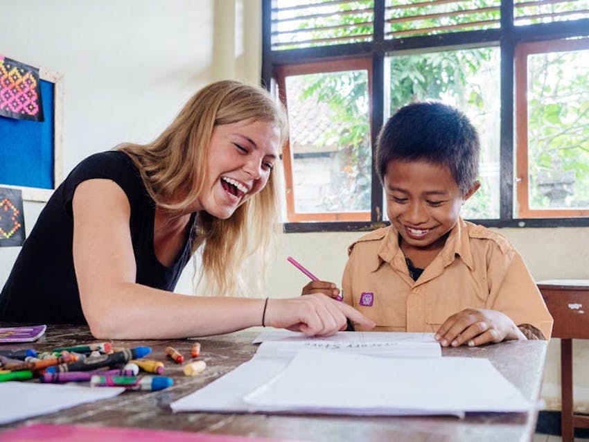 Missions humanitaires à l’étranger con IVHQ