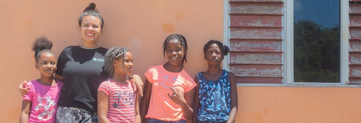 Volunteer abroad in Jamaica on Spring Break with IVHQ