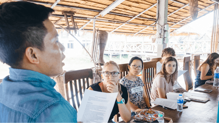 Find volunteer abroad information for parents