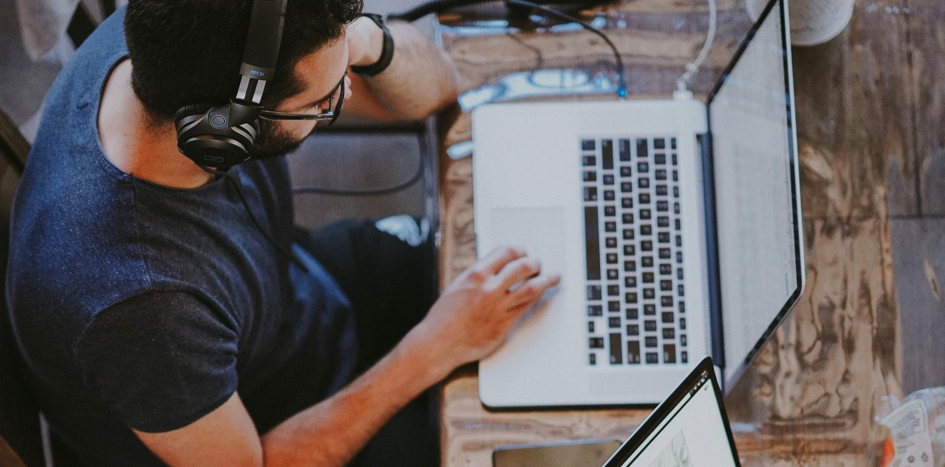 How to achieve the International Volunteering Diploma qualification with IVHQ.