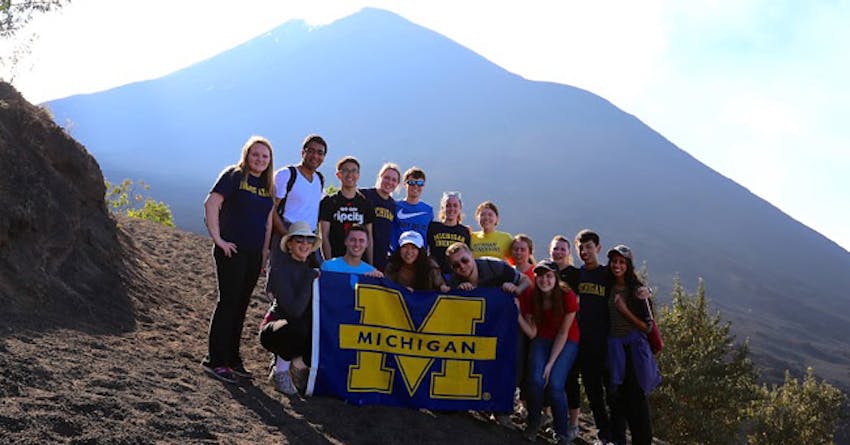 IVHQ - M-HEAL Group - Volunteer abroad as a group