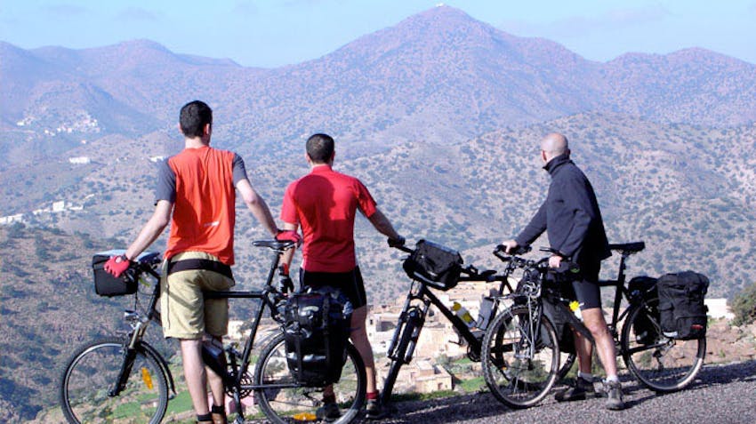Going on a cycling tour through Marrakech with IVHQ