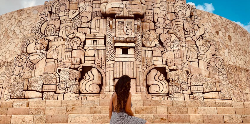 Americans can travel and volunteer abroad in Mexico with IVHQ.