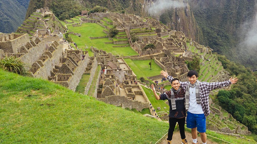 What are the cheapest international flights for volunteer destinations.