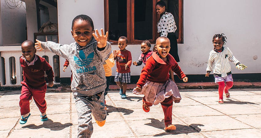 My Life-Changing Volunteer Trip to Tanzania As a Teen with IVHQ.